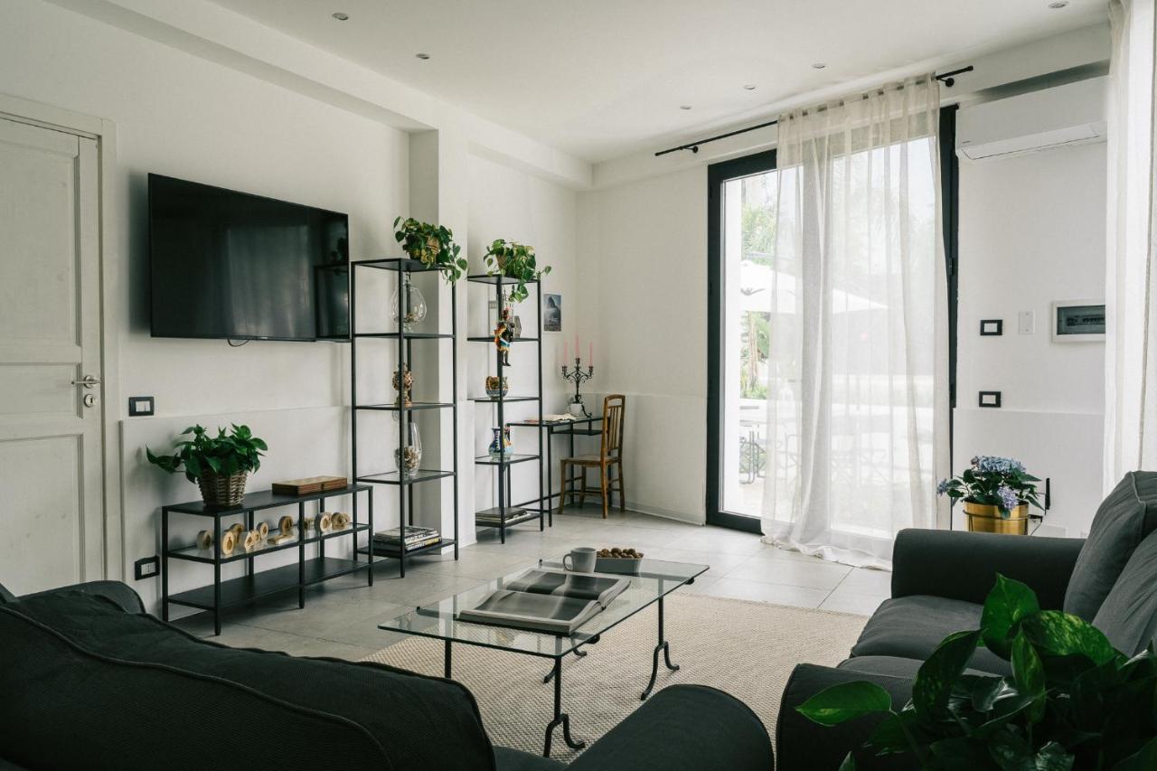 Fondo Mondello Apartment Bagian luar foto
