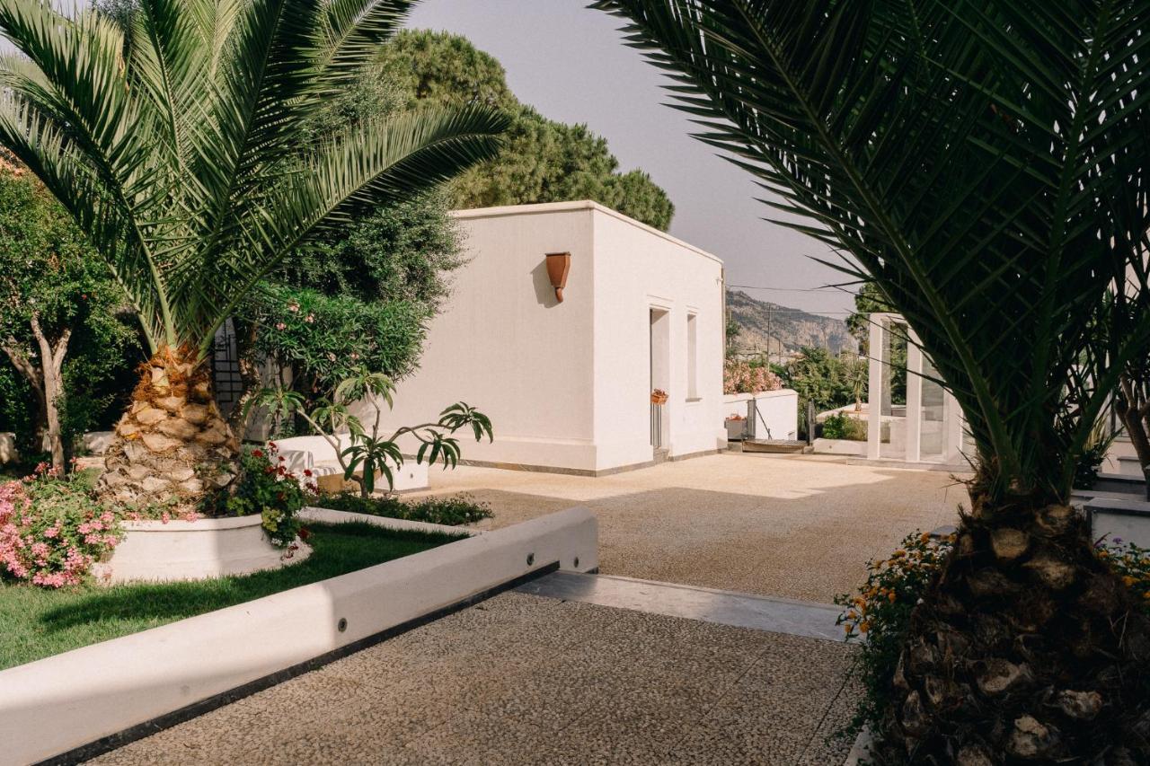 Fondo Mondello Apartment Bagian luar foto